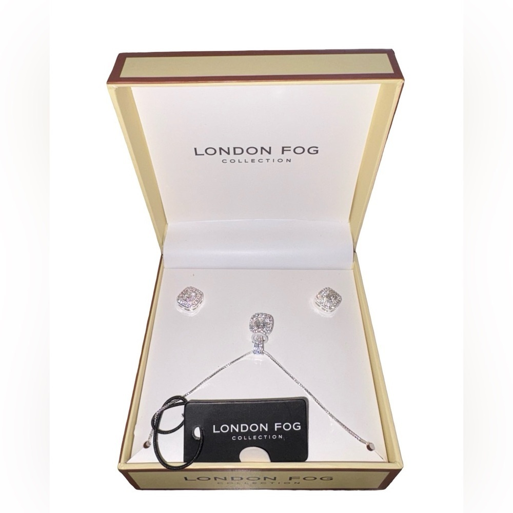 London Fog Crystal Necklace & Stud Earrings Jewelry Set Gift Box